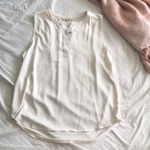 LOFT v neck sleeveless blouse NWT
